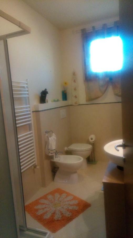 Appartamento Comodo ปิซา ภายนอก รูปภาพ